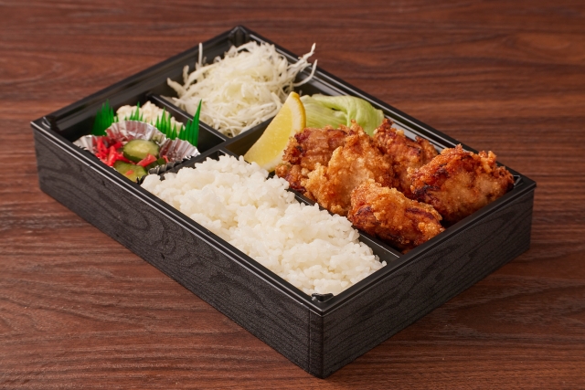 お弁当、デリバリー